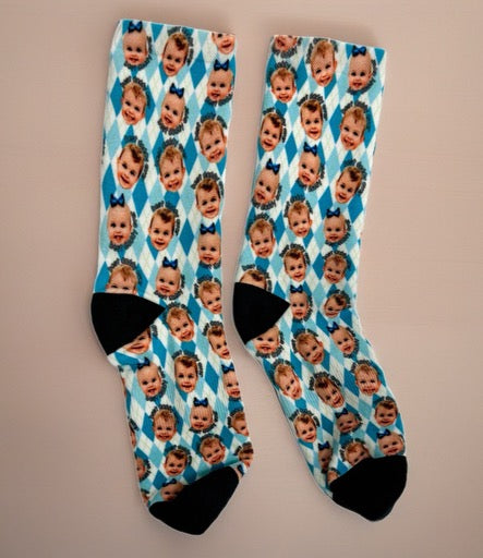 Argyle face socks