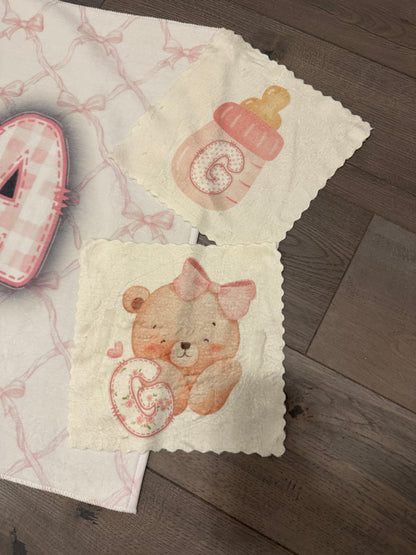Set of 4 washcloths
