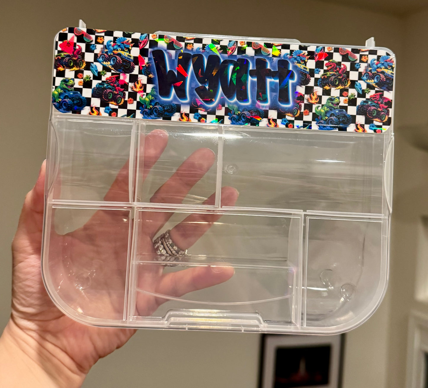 Snackle box